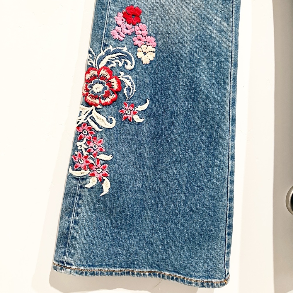 NWT Johnny Was The High Rise Flare Jean in Farida Size 32 - Picture 8 of 16